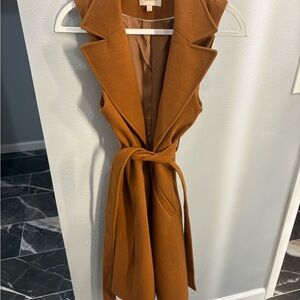 Skies Are Blue Brown Sleeveless Vest